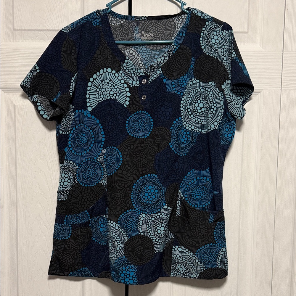 Buttersoft: Easy Stretch women’s scrub top